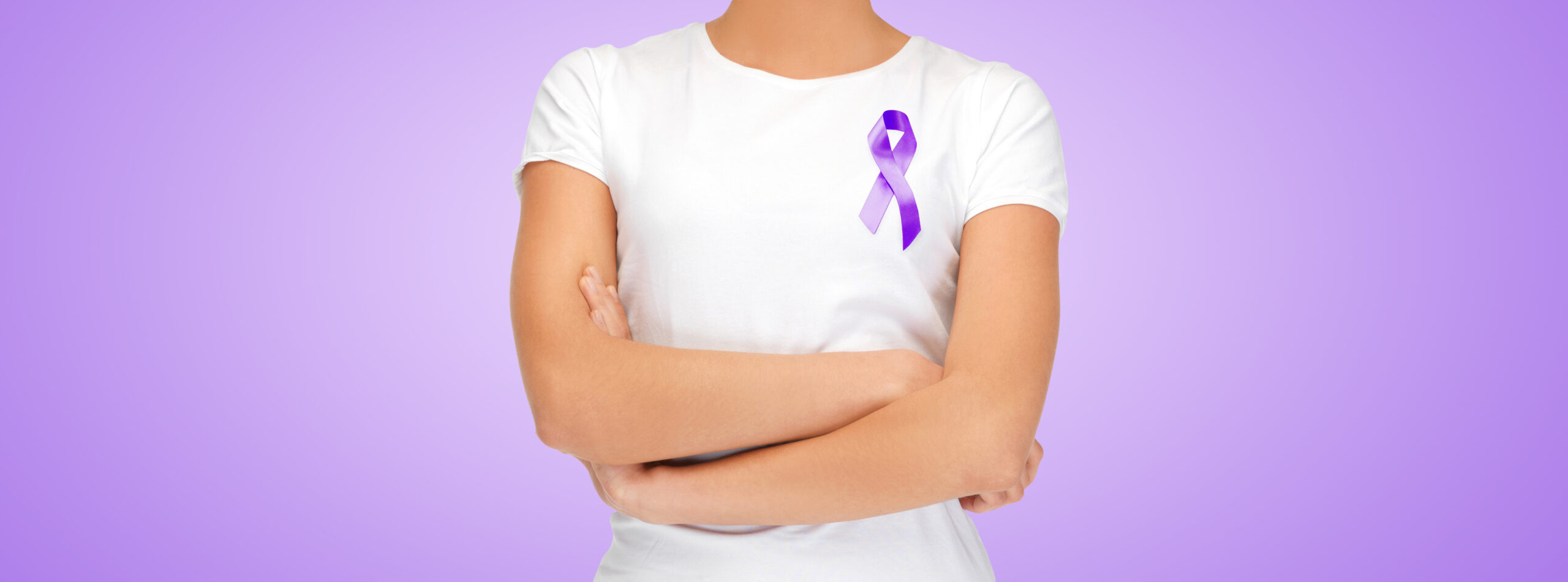 What are the benefits and challenges of volunteering for domestic violence and abuse (DVA) organisations for those with lived experience? 