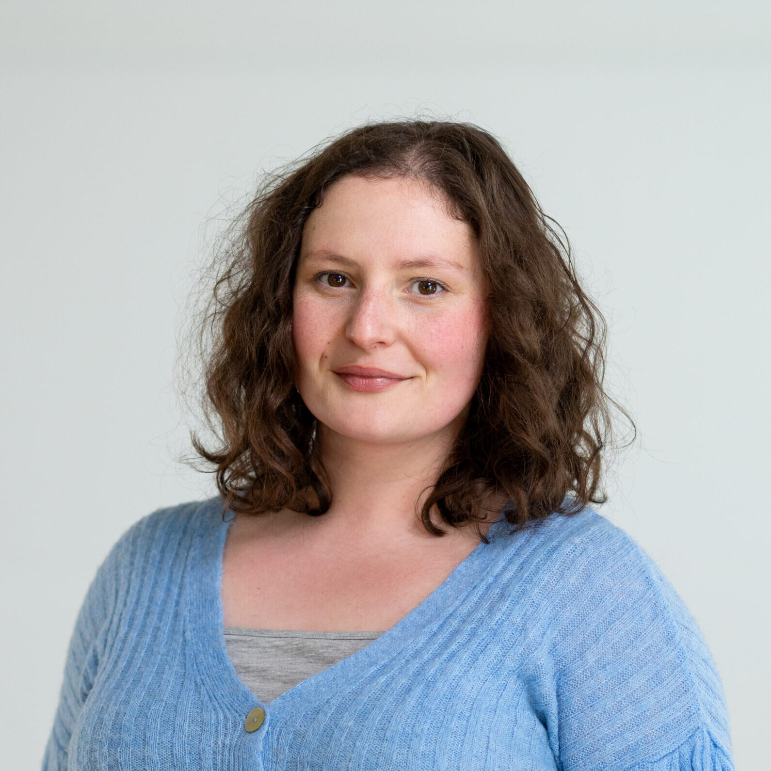Meet Lindsey Hearspeak